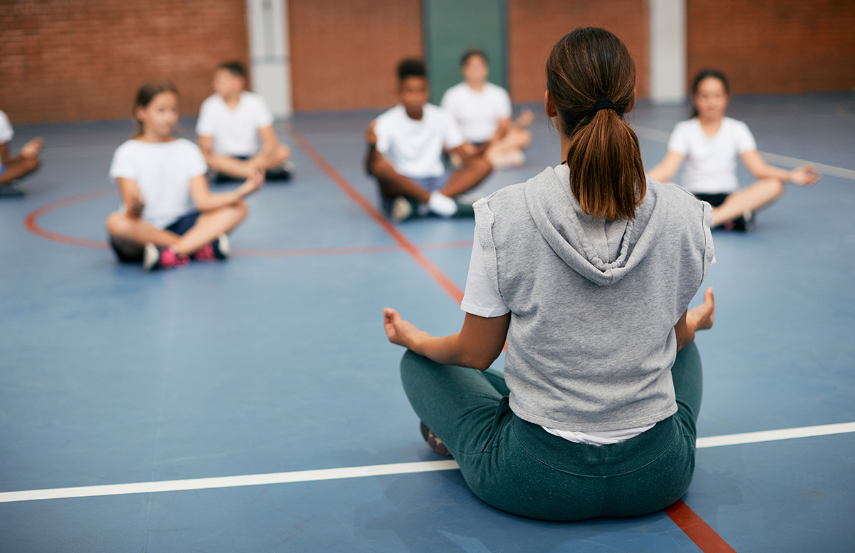 TALLER Bienestar docente y yoga en la clase