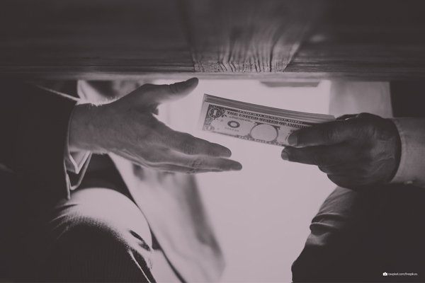 OPEN LECTURE Bribery versus extortion: experimental evidence OPEN LECTURE Bribery versus extortion: experimental evidence