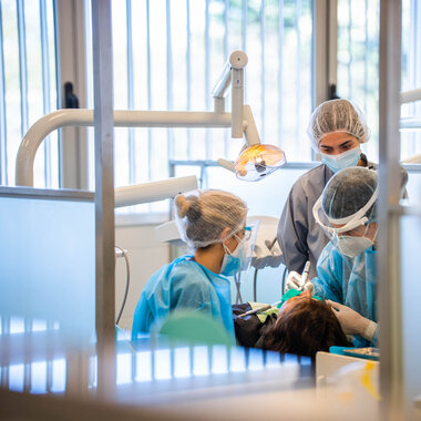 Estudiantes, Carrera, Odontología, Universidad Católica