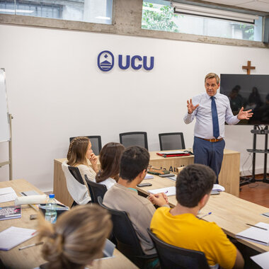 Sala de audiencias, Abogacía, Carreras, Universidad Católica