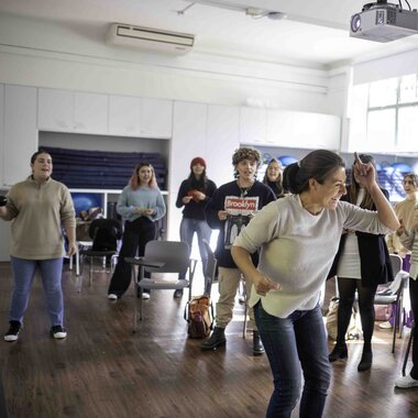 Alumnos en clase de coro