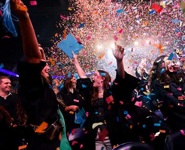 Graduación UCU 2025: mirar más allá