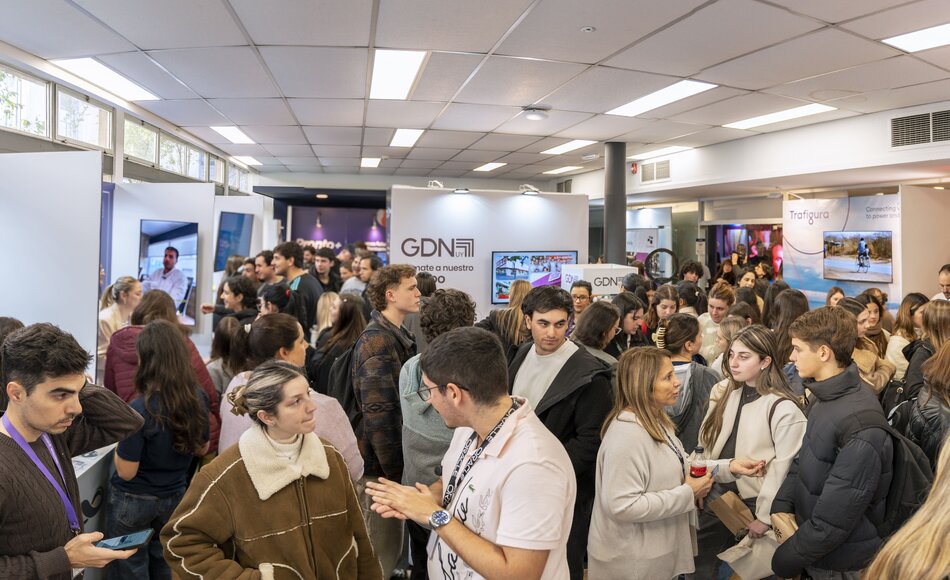 imagen de Semana de la Vida Laboral 2025: estudiantes pusieron el foco en su preparación profesional