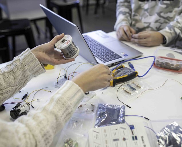 Estudiantes de UCU ganaron desafío nacional de competencia de la NASA