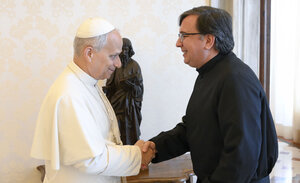 imagen de El rector fue recibido por el Papa León XIV en audiencia privada