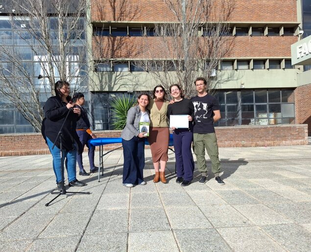 Clubes de Ciencia tutoreados por estudiantes de UCU ganaron competencia en Montevideo