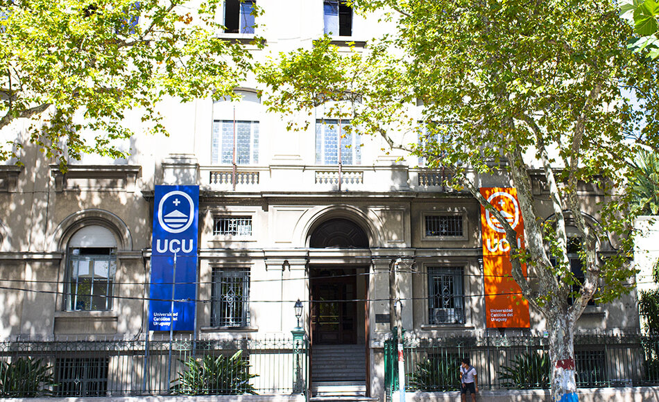 imagen de Cinco carreras recibieron acreditación ARCU-SUR de estándares de calidad académica