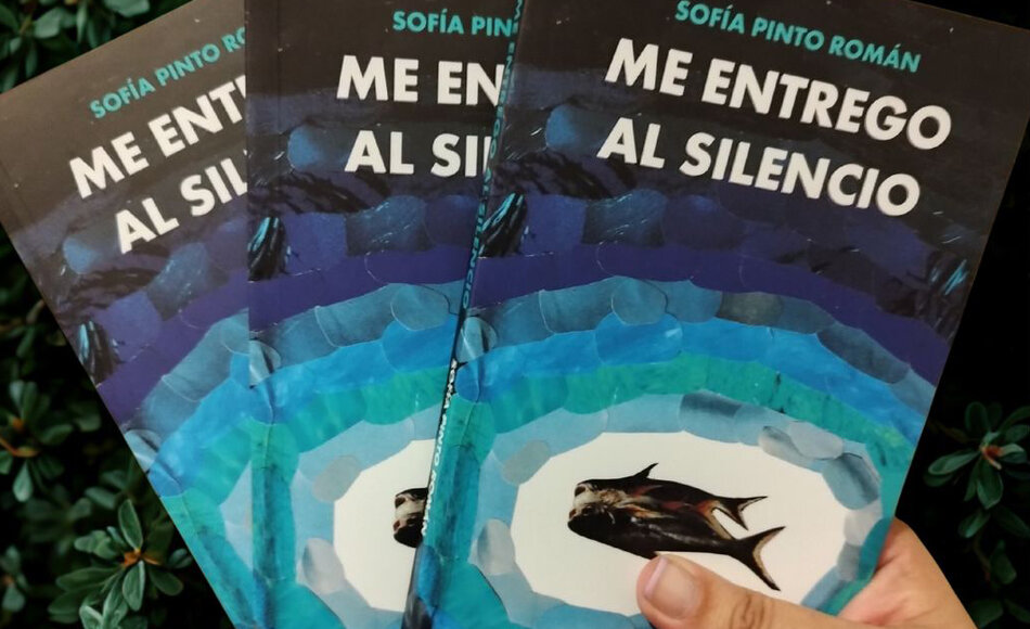 Me entrego al silencio