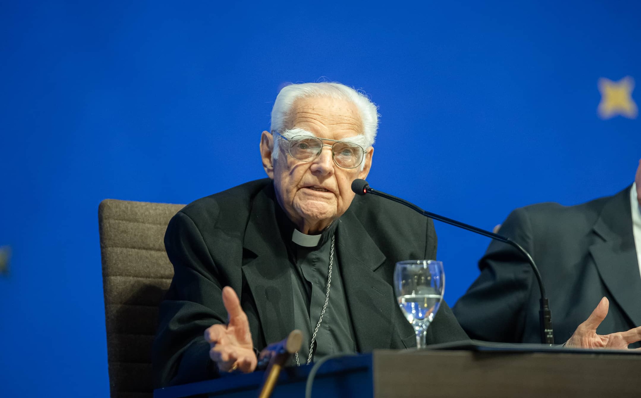 imagen de Falleció Monseñor Luis del Castillo Estrada, S.I.