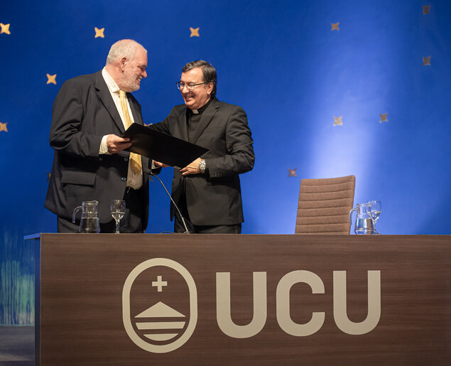 La UCU distinguió como Doctor Honoris Causa a Pablo Atchugarry