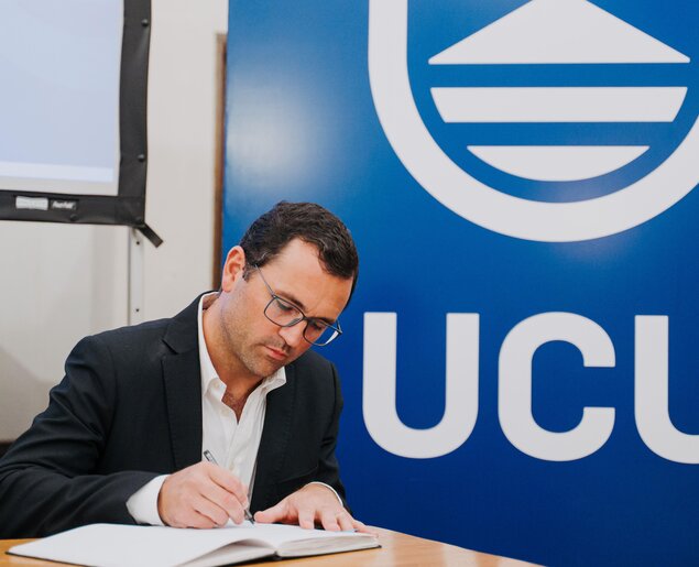 El Cr. Martín Burutarán asumió como nuevo decano del Campus Salto